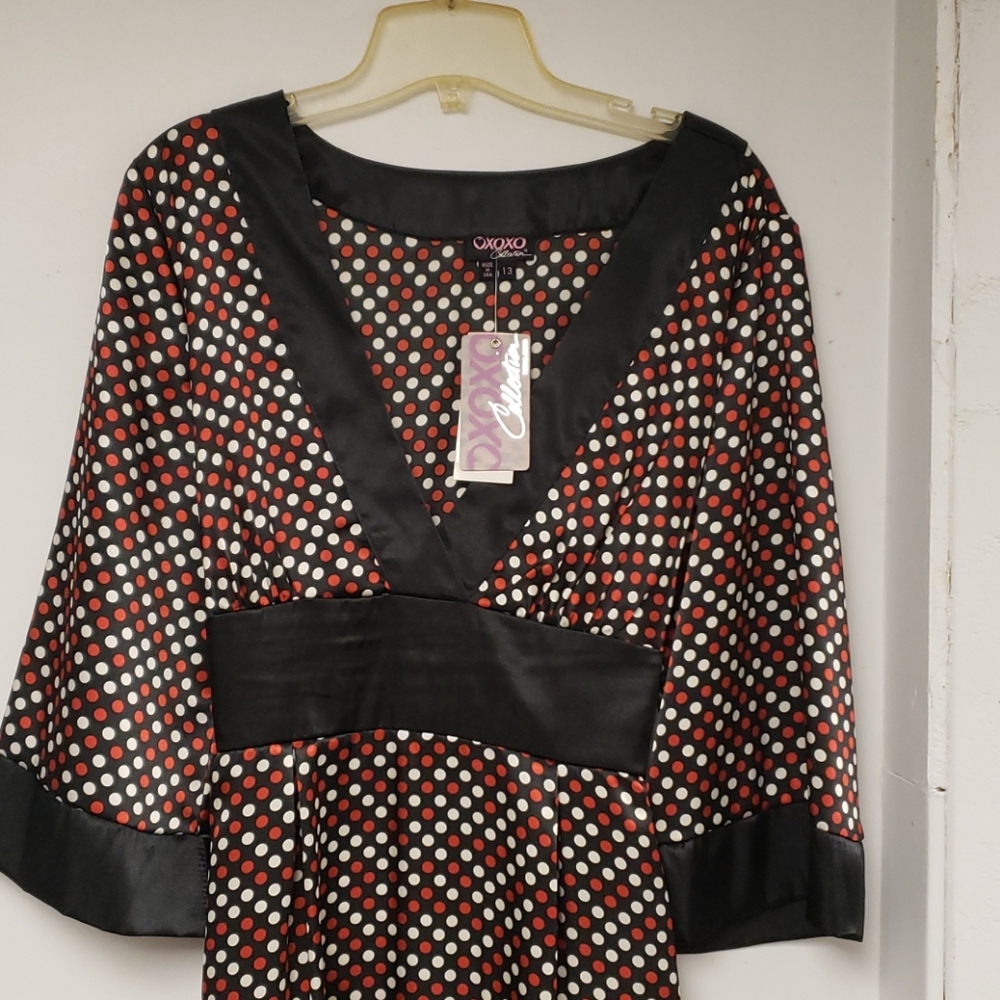 Long sleeve White, Red and Black dress